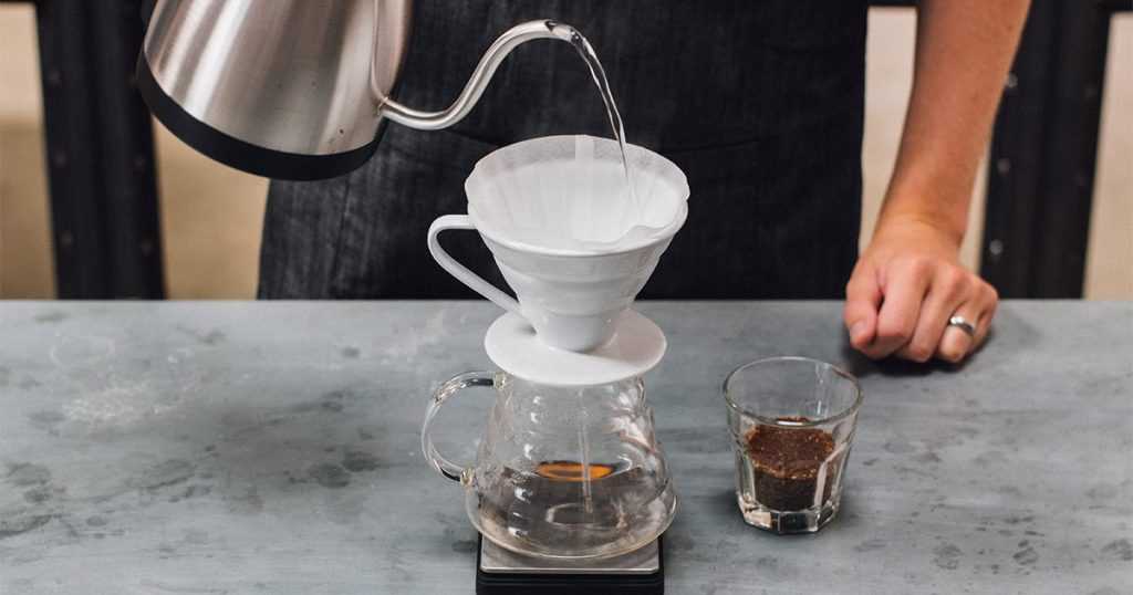 كيفية تحضير القهوة المقطرة بطريقة سهلة